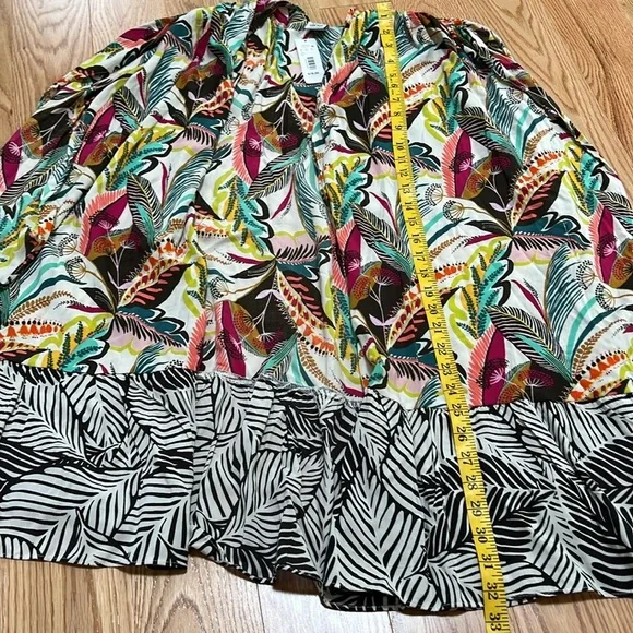 New! Anna and Ava OS printed multi duster/Cover up.